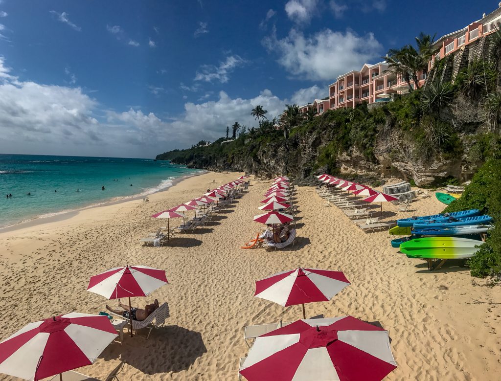 This is by far one of Bermuda's best kept secret beaches. It is a private beach located at the Reefs Resort & Club.