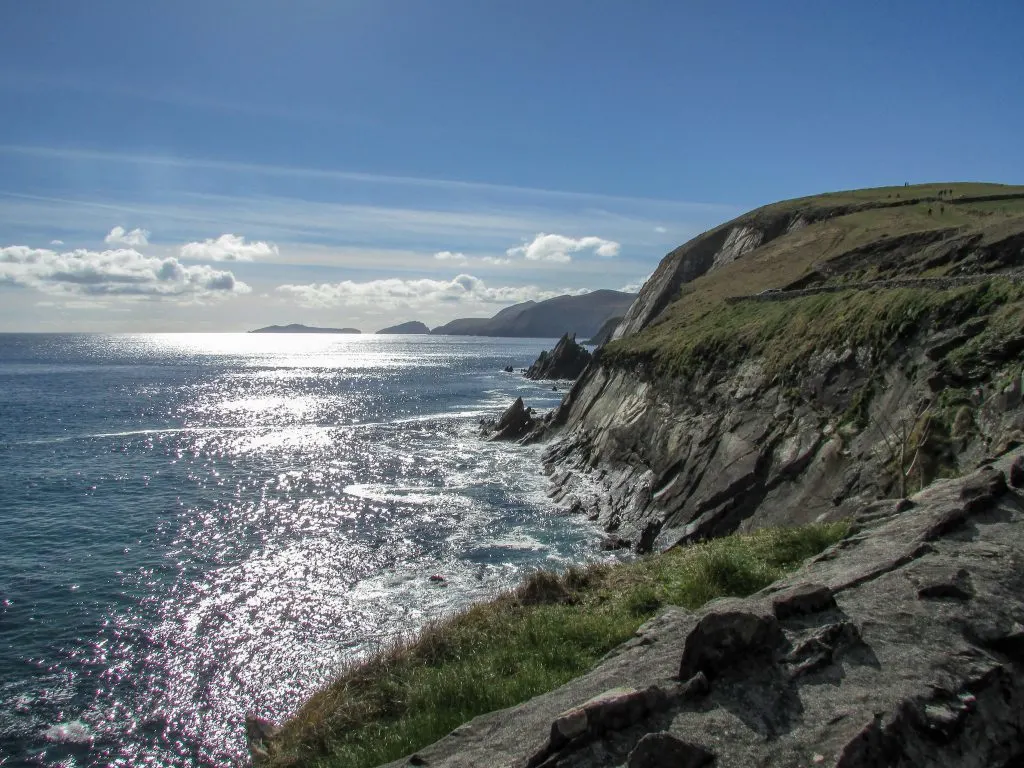 One of Ireland's most scenic driving routes is along the Dingle Peninsula. You should not miss out on this beautiful drive during your 7 days in Ireland.