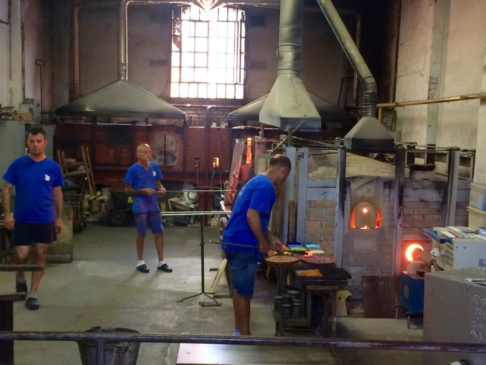 Murano: Glass Factory Experience with Tour and Demonstration