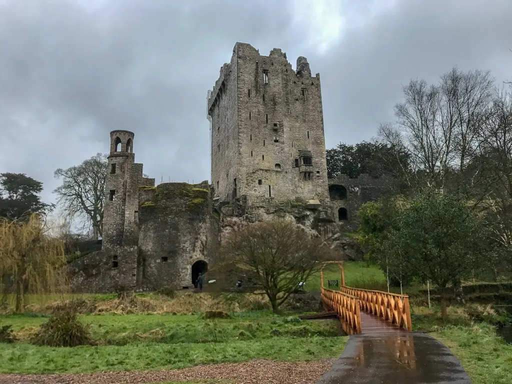 Blarney Castle is one of the most iconic castles in Ireland due to the famous Blarney Stone. Inside the castle you can hang upside down and enjoy a wet, cold kiss on the Blarney Stone, to receive the gift of eloquence. Blarney Castle is also the most fun to explore out of all the castles we visited in Ireland. 