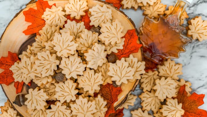 The Best Maple Leaf Cream Cookies Recipe